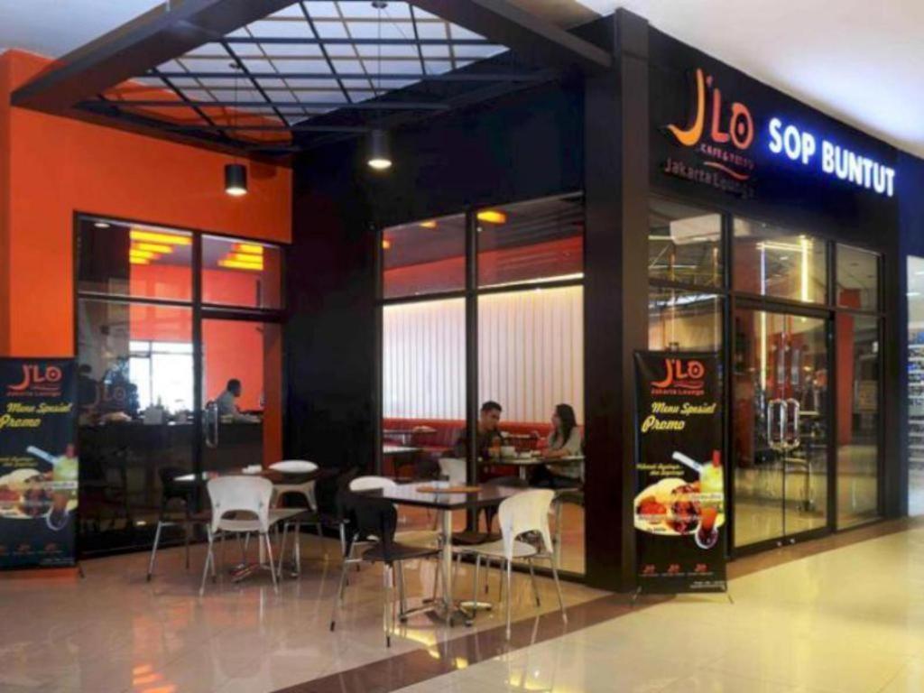Grand Cempaka Business Hotel Jakarta Buitenkant foto